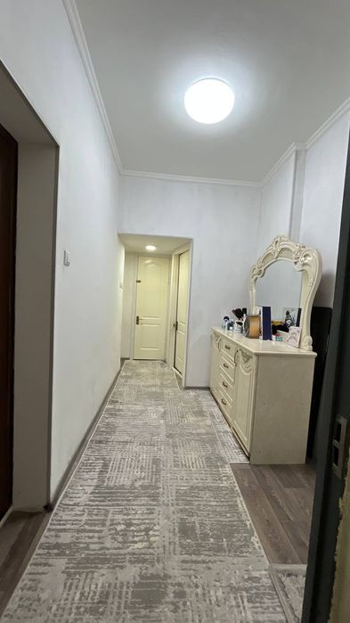 2 xonali uy sotiladi 9- etaj 9 etajli dom