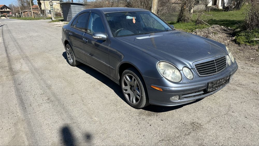Mercedes E270 w211 на части