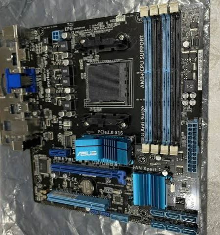 Placa de baza  Asus Asrock Msi / ddr3 socket am3 am3+ / pentru procesor AMD FX / Athlon / Phenom
