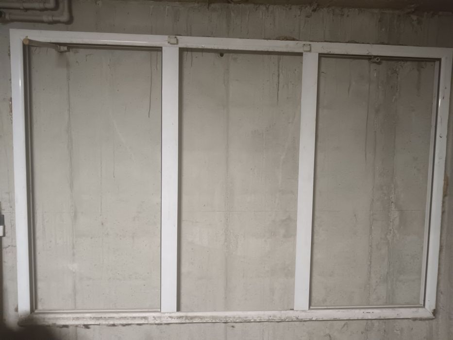 Алуминиев прозорец