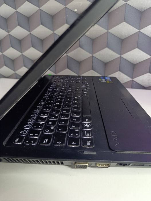 Laptop gaming roblox minecraft Sony vaio 15.6 cu Intel i7 video gt 540 2gb și blu-ray