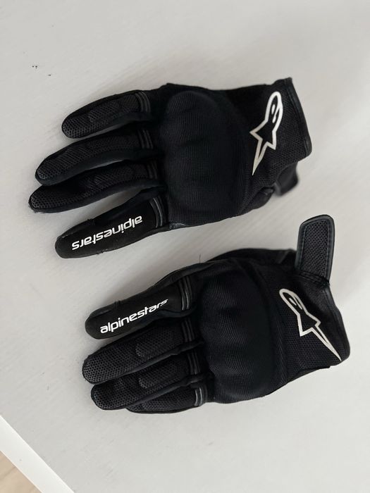 Manusi Moto, Alpinestar, Macna, Furygan