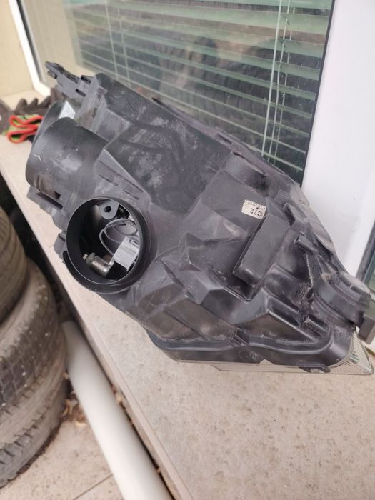 Десен фар Шкода Фабиа 3, Valeo