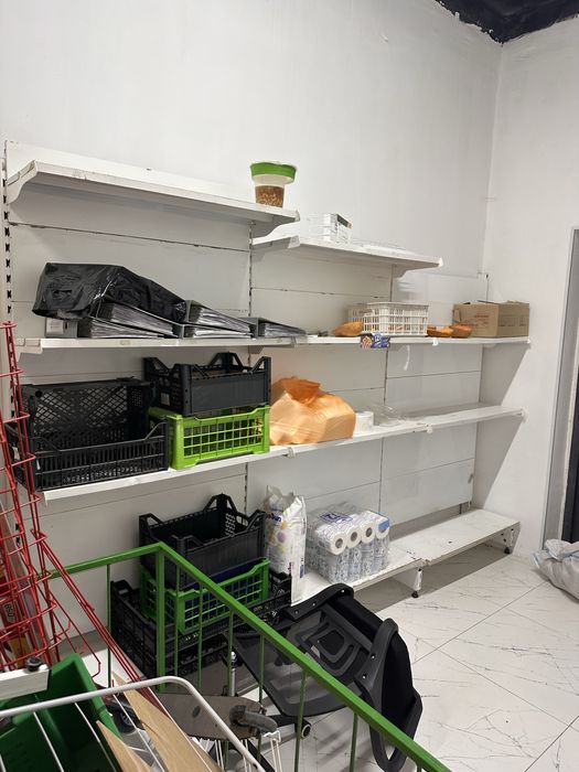 Продается стелаж металический