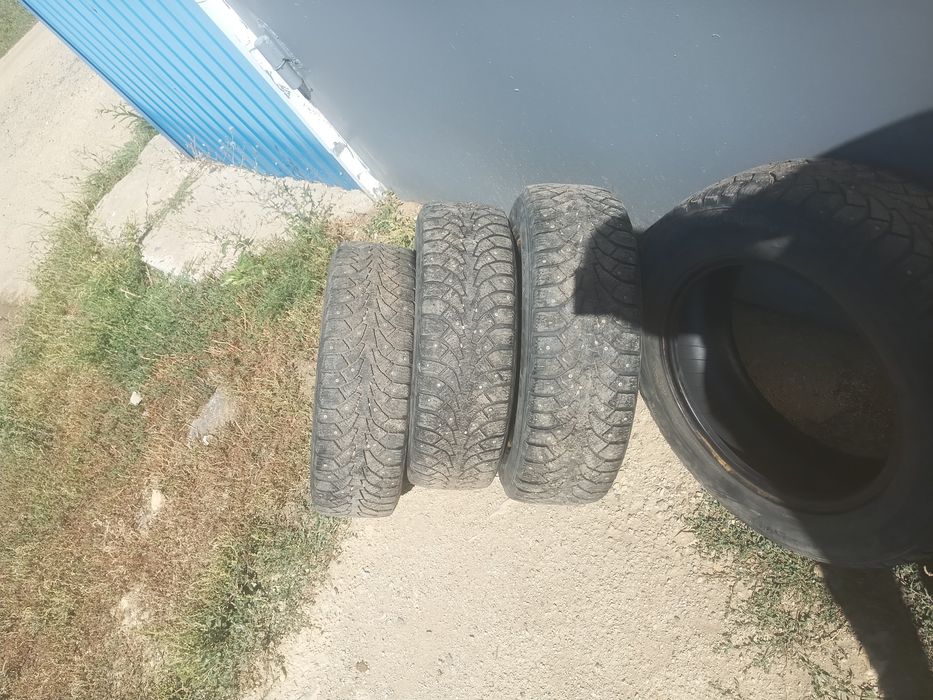 Продам зимнюю резину