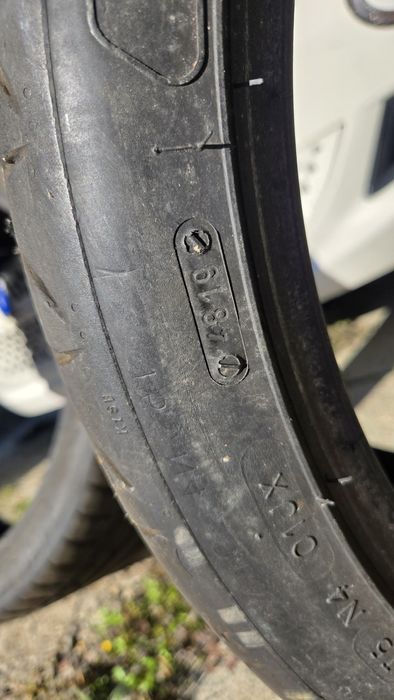 225 45 19 96w 255 35 19 96Y 225 45 17 91w 205 50 17 vara