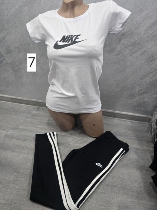 Compleu dama : tricou+ colanti