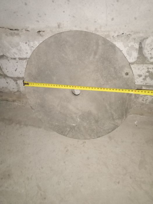 Тош , Камень тачилка