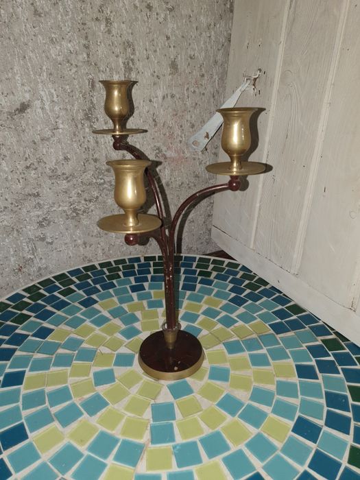 Стари месингови свещници