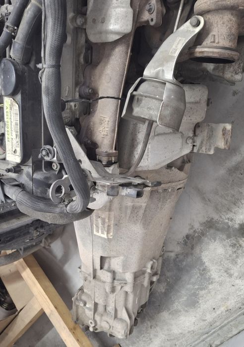 Продам двигатель на Мерседес спринтер 651 с навесным