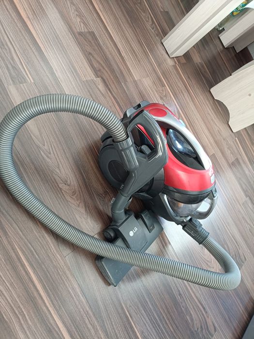 Пылесос LG V83209UHA