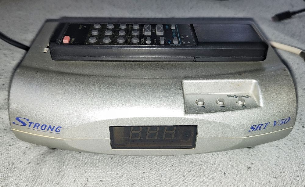 Strong SRT V50 сателитен позиционер