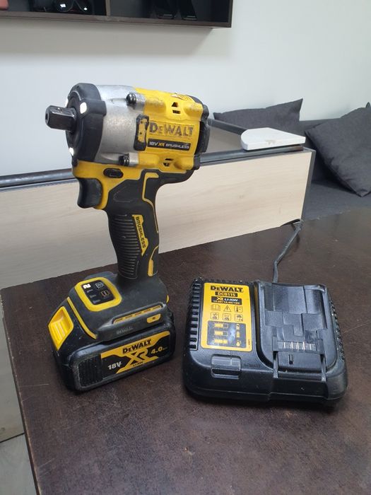 удърен гайковерт DeWalt DCF922n 18V оригинален!