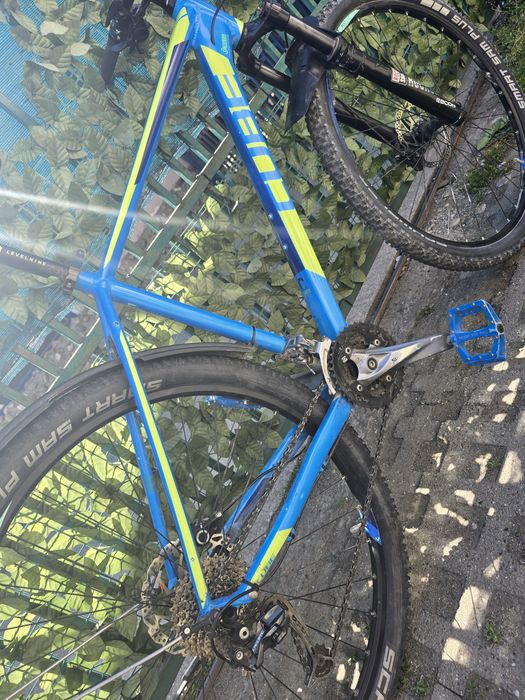 Bicicleta CUBE Analog, 29".