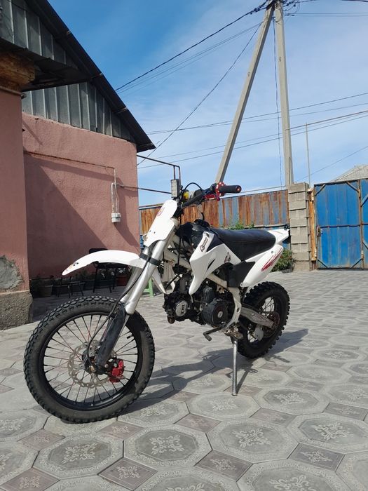 Продам питбайк 140кубов bse 160xl