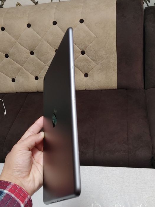 Ipad 9 avlod ideal holatda yangi