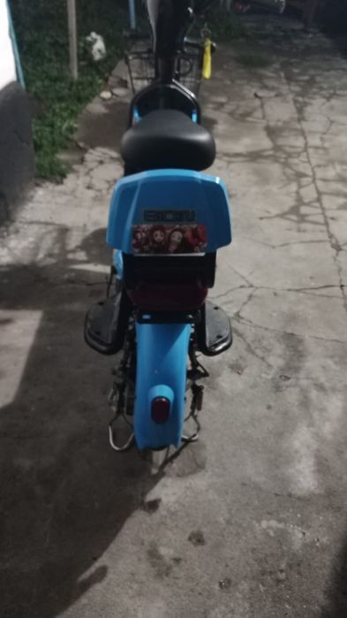 Ск8 скутер                         .