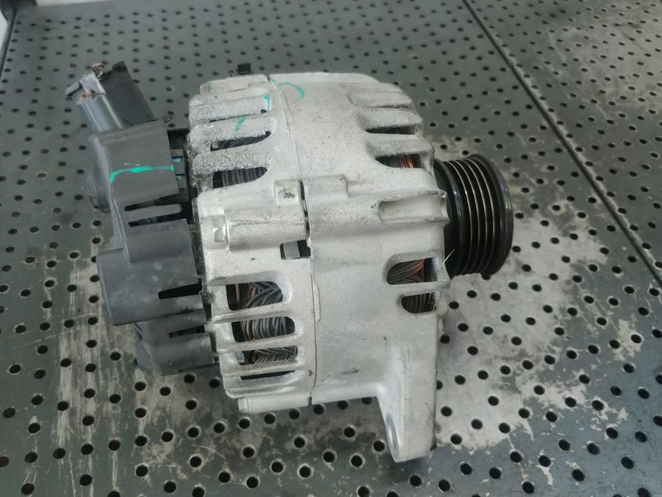 alternator  1.4 crdi d4fc hyundai ix20 kia venga   37300-2a651 -cu defect