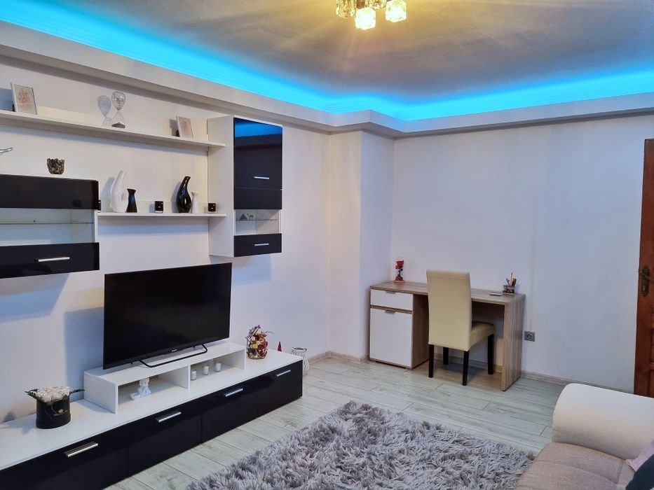 Apartament 2 camere de inchiriat, Carpati 2