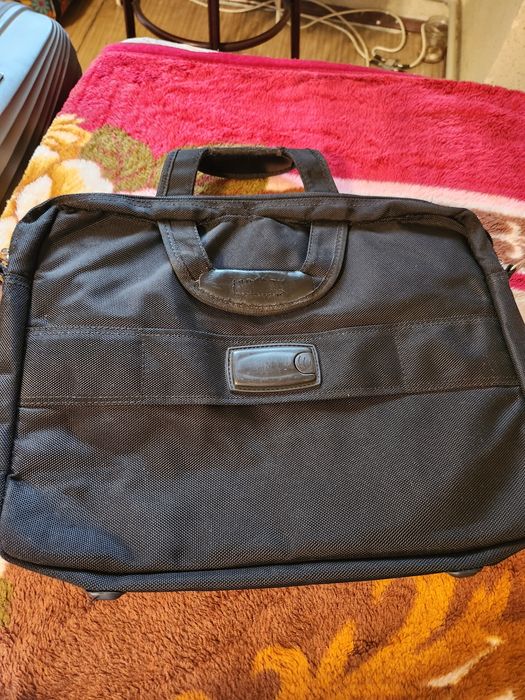 Geanta laptop neagra