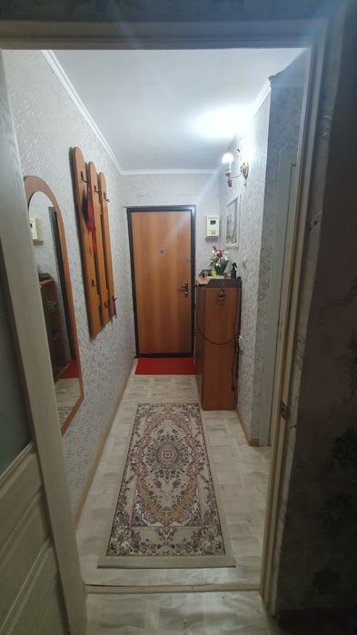 Продаётся 3 комнатная квартира