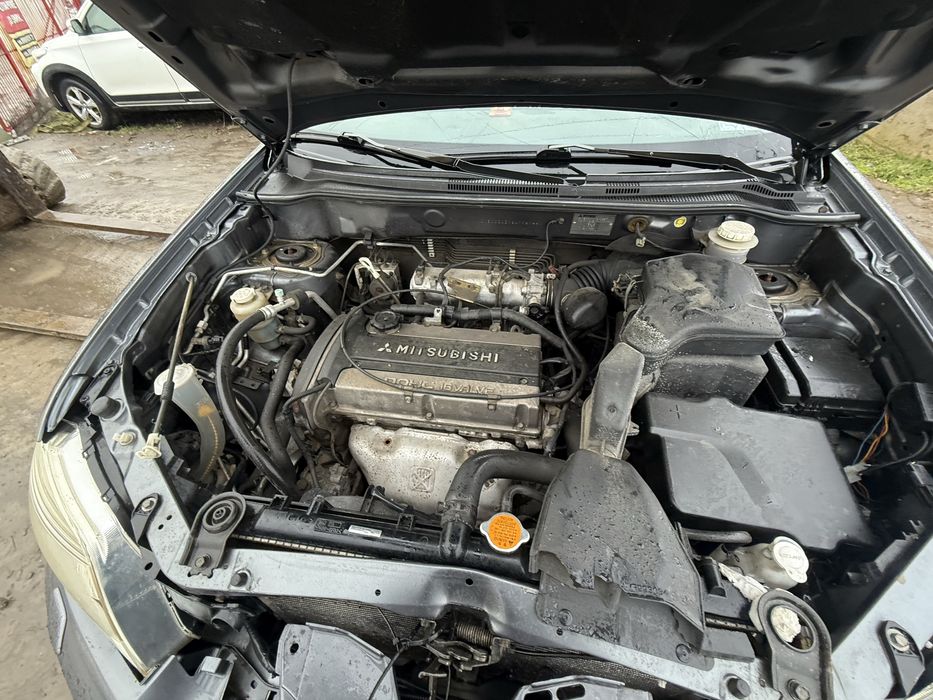 Мицубиши Аутлендър 4х4 2.0 бензин 136 кс 2006г на части