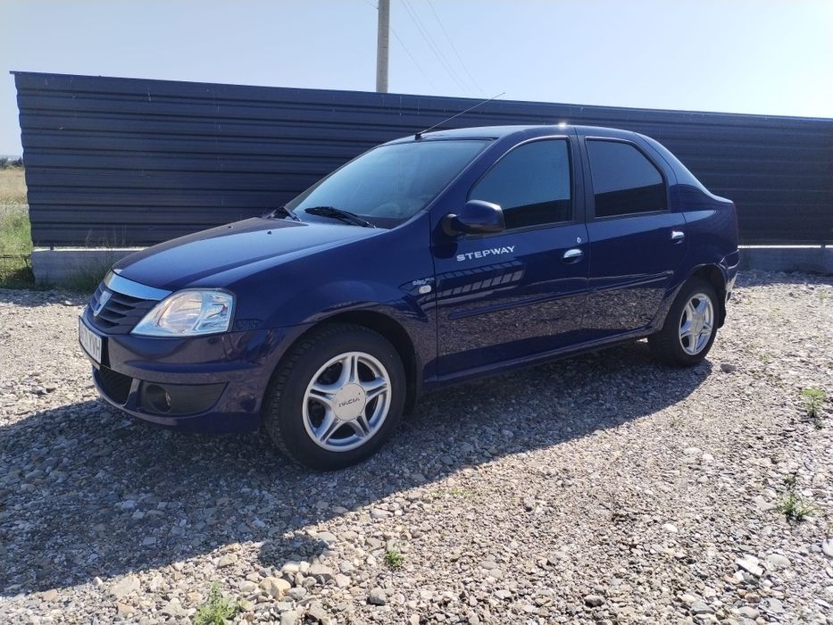 Vând Dacia Logan1.4 benzina