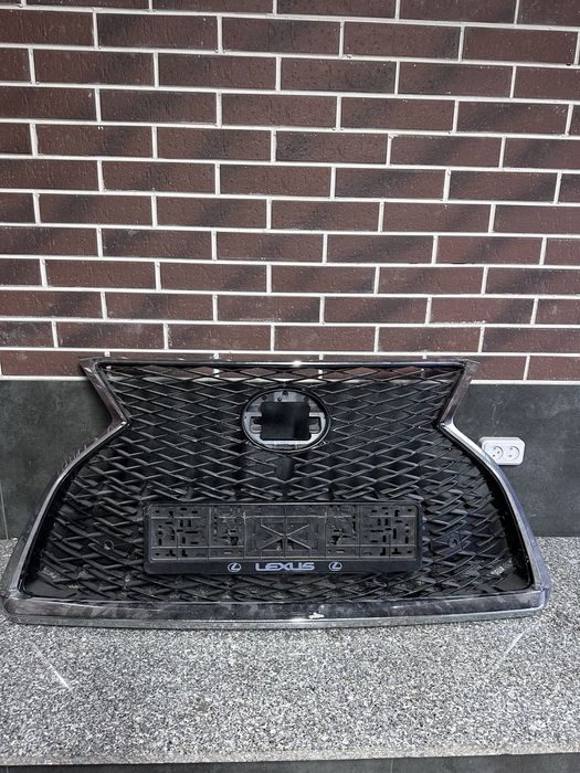 Lexus Rx Рещетка передний