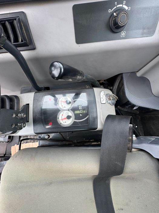 Miniexcavator Komatsu Pc 24 mr-5