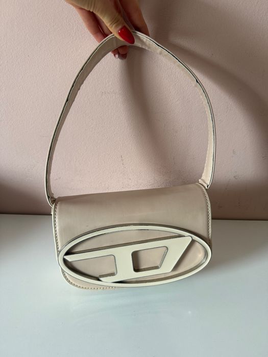 Дамски чанти Guess / Michael Kors