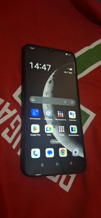 Oppo  A77 128gb.