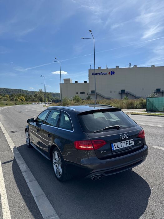 Audi A4 2.0 TDI Avant S line