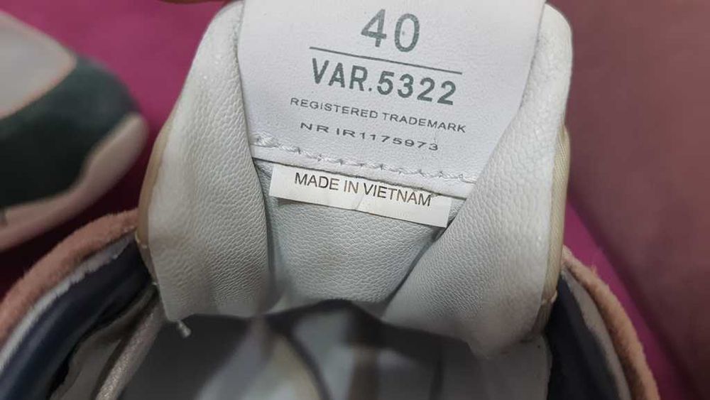 Adidasi PREMIATA Scarlett 5322 marimea 40 , 0 km