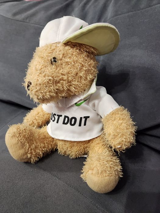 Плюшено мече на Nike , рекламна играчка