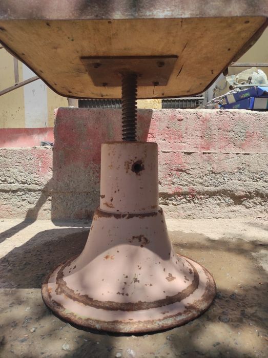 Шаштәрезлер ушын отырғыш сатылады