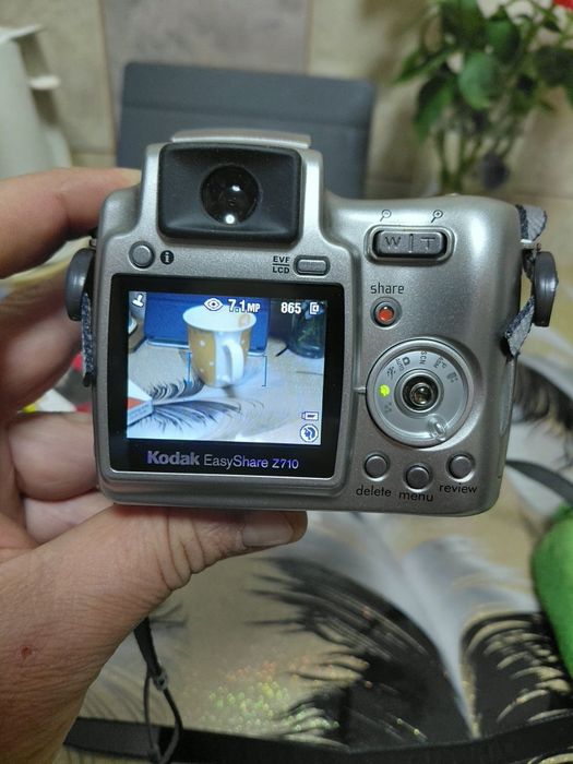 Aparat foto-video Kodak  Easy Share 2710