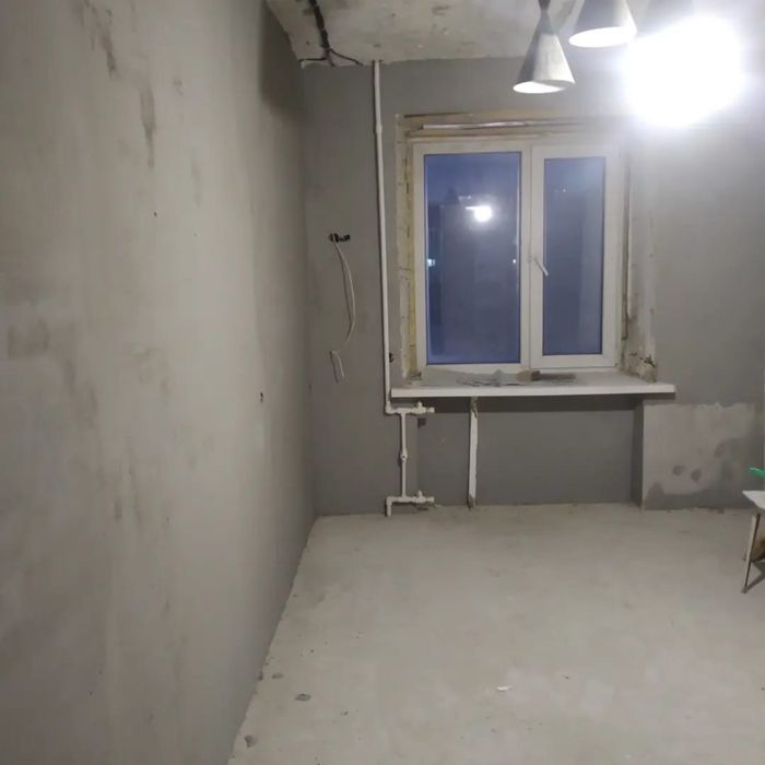 Поклейка обоев Шпаклевка