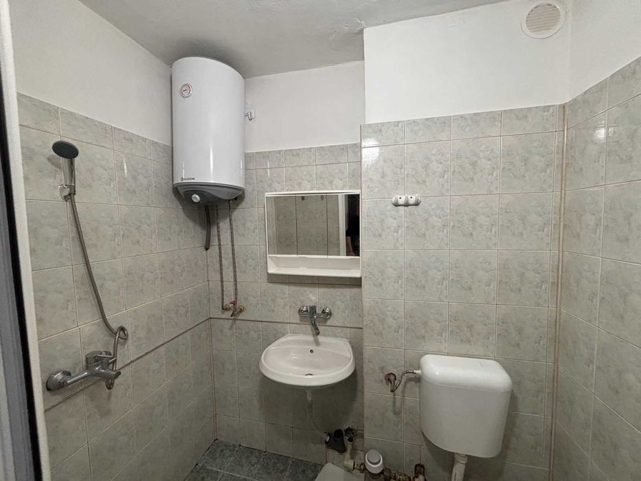 Продава се Двустаен апартамент в Варна, Трошево - 48 кв.м за 1167 €/кв.м - Снимка #4