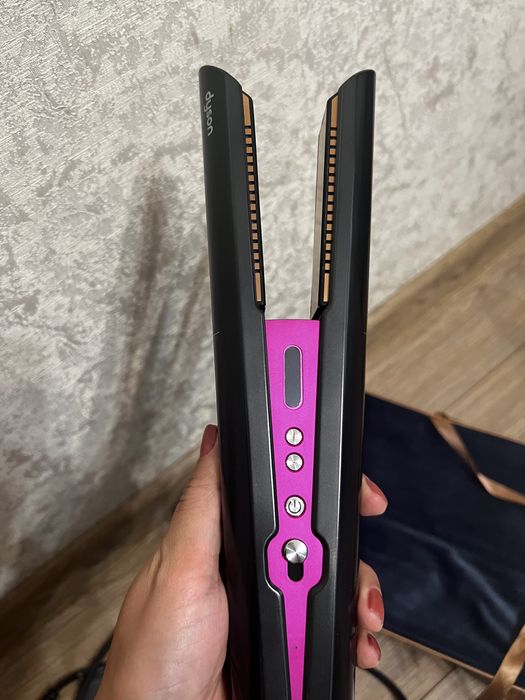 Dyson Corrale утюжек