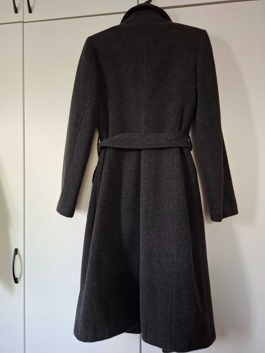 Dika палто от вълна