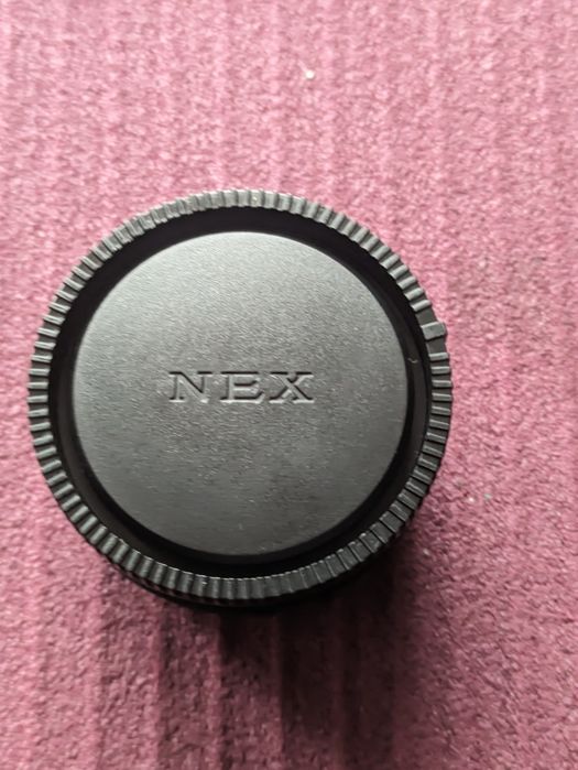 Vand capace Sony E/FE/NEX pentru spatele obiectivelor