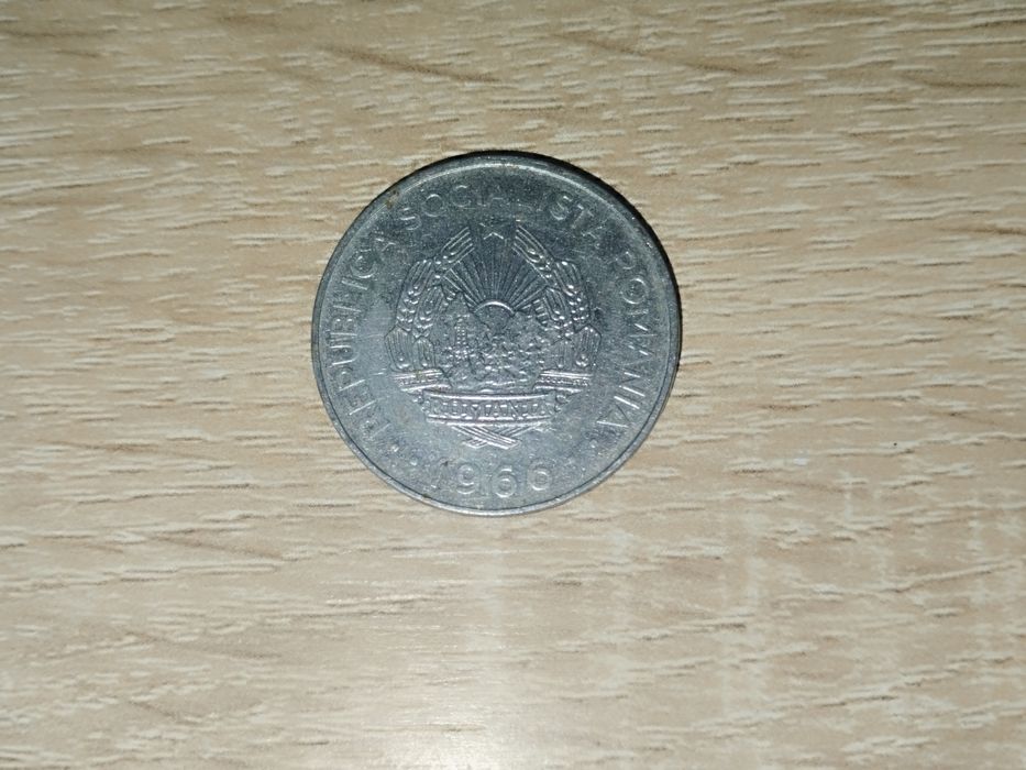Vand monede vechi