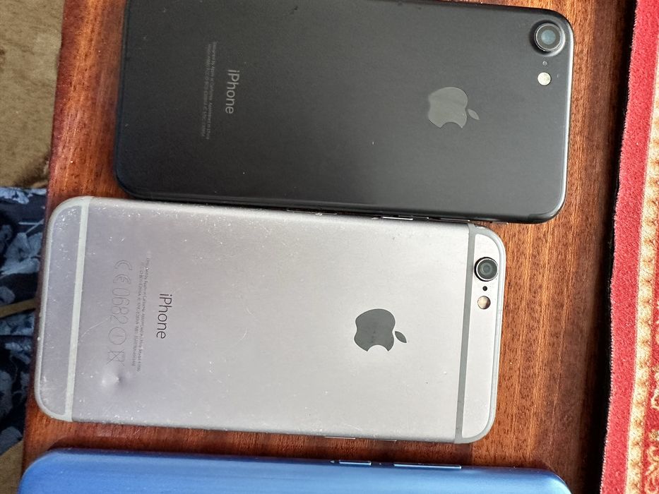 Мобильные телефоны б/у