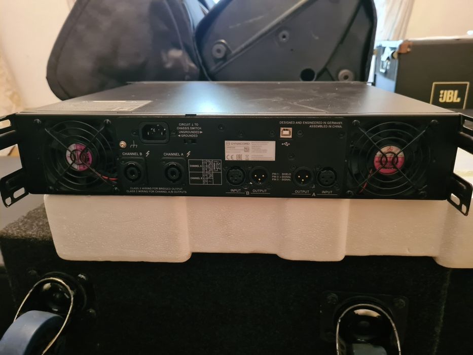 Vând sistem dynacord. W.