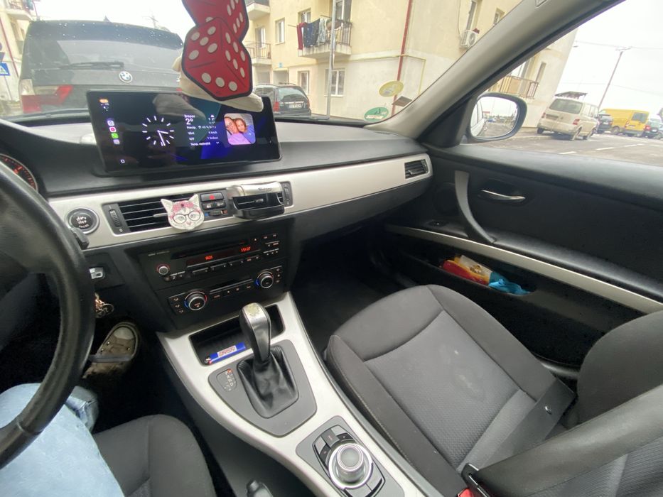 Bmw 320D automat 2011