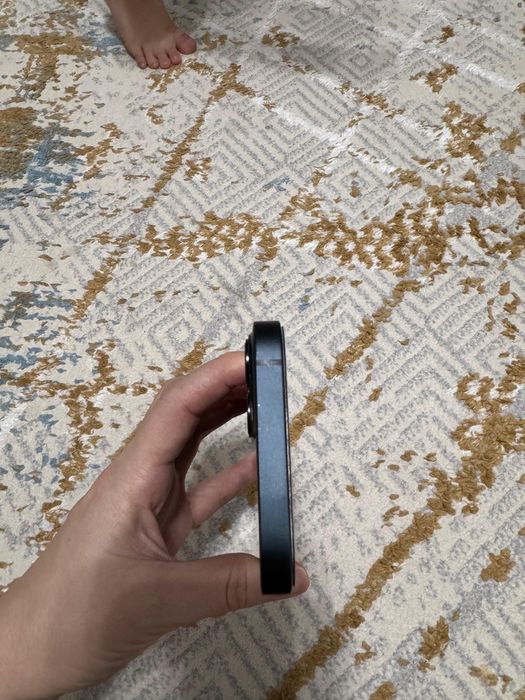 Айфон 13 темно синий продается