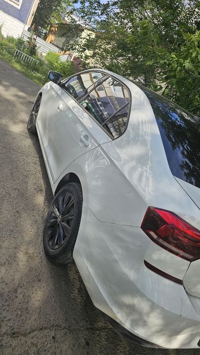 Продам "Volkswagen Polo"