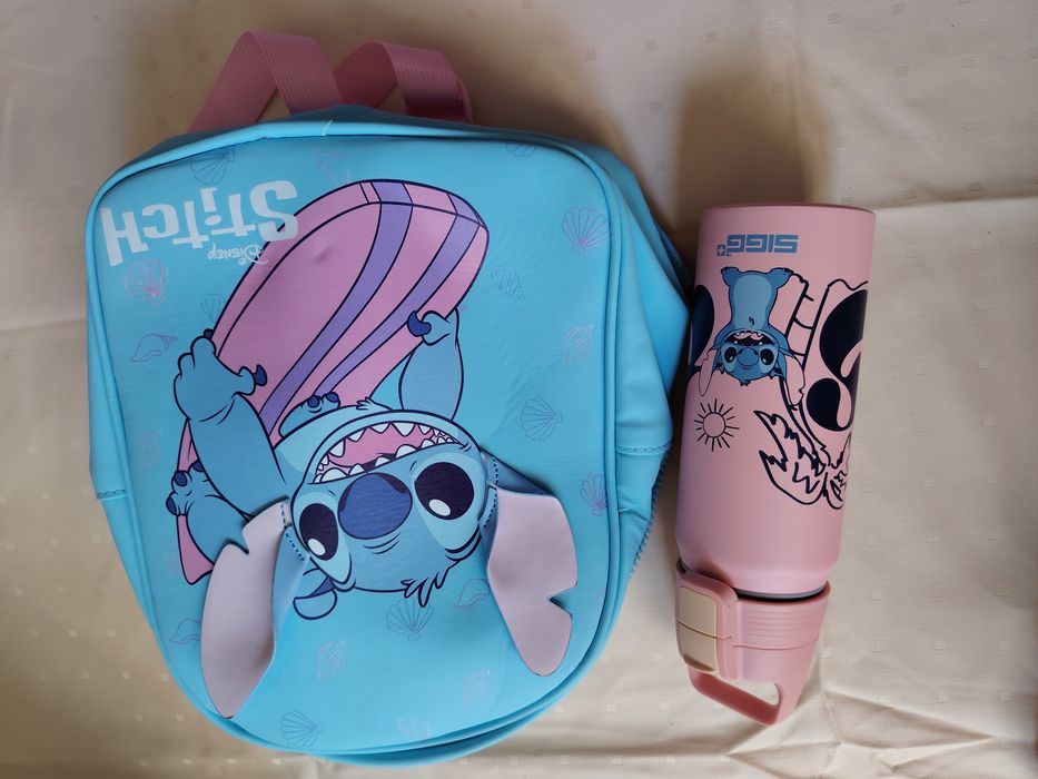 Ghiozdan și sticlă Stitch