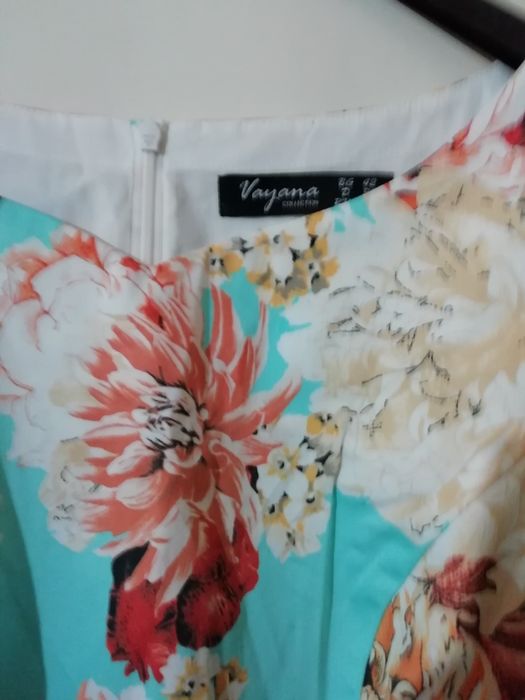 Дамска рокля официална нова