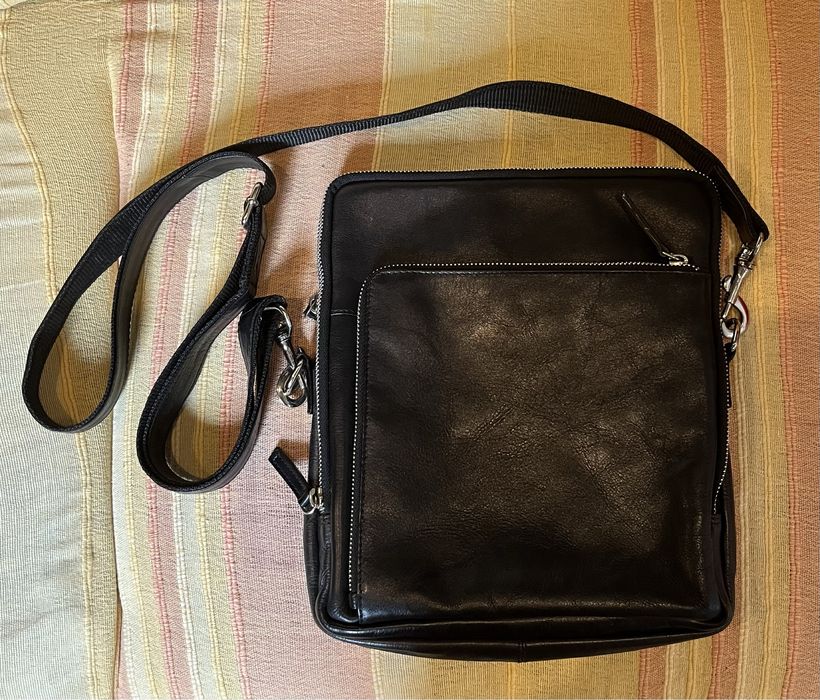 Geanta poseta piele naturala unisex neagra